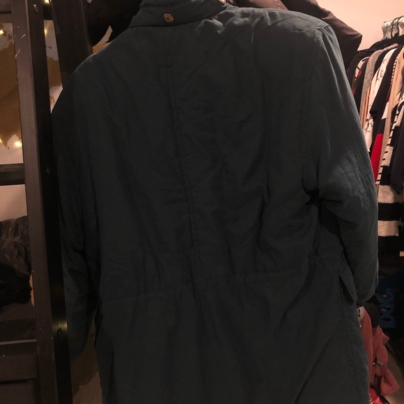 Dash Classics Winter Coat - Picture 4 of 4